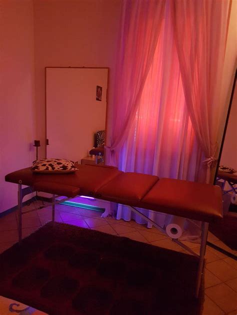 massaggi hot reggio emilia|Hammam a Reggio Emilia 